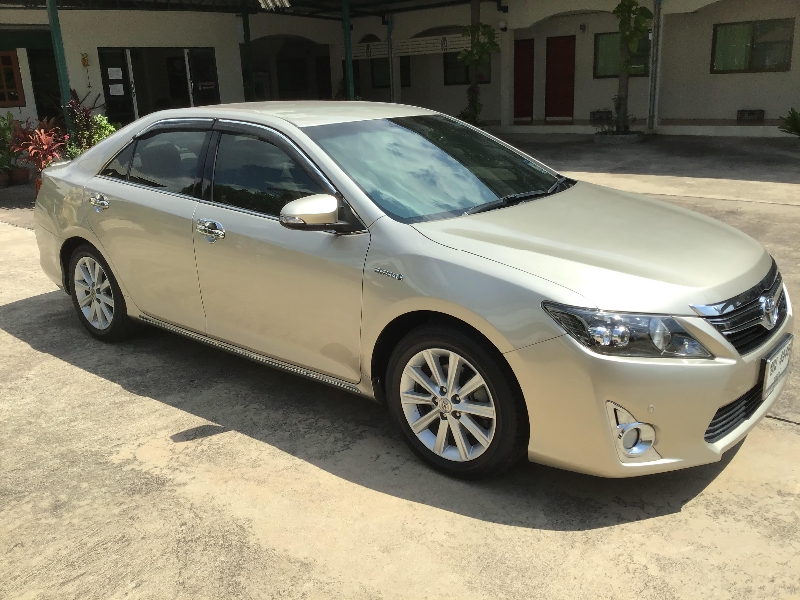 Camry hybrid acv51