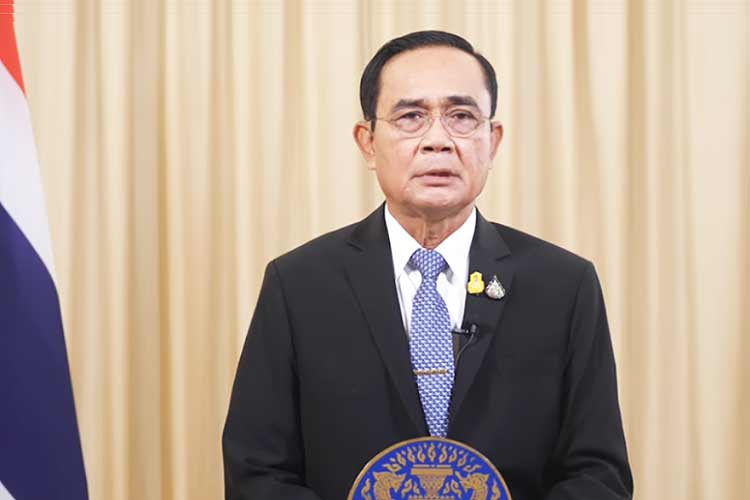 Statsminister Prayuth Chan-ocha sier han vil forsøke å fremskynde vaksineringen.