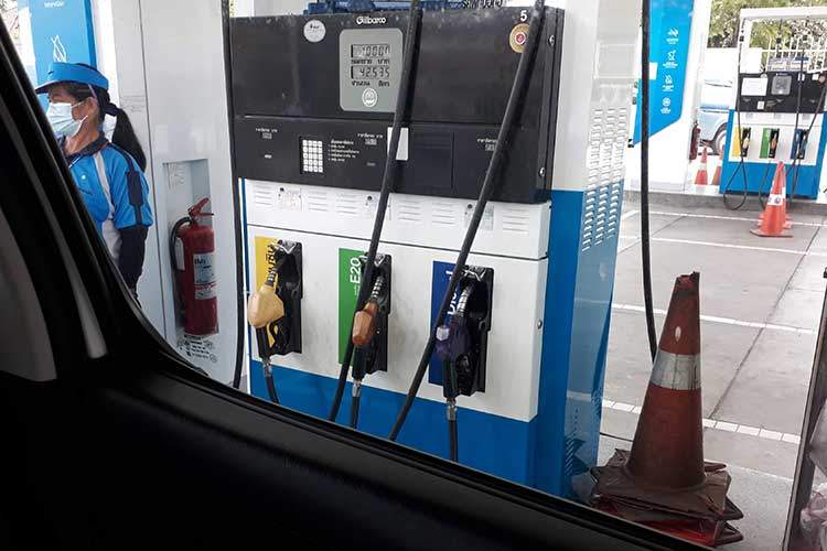 Mangelen p&aring; drivstoff enn&aring; ikke l&oslash;st