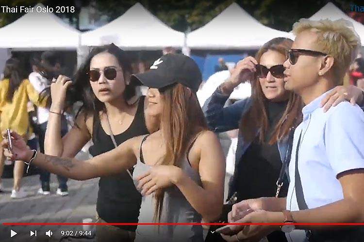 Fra vår video fra fjorårets Thai Fair (link under).