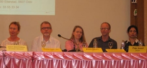 Noen av møtelederne på Jomtien Garden Hotel fredag 27. januar, fra venstre Birgit Brantenberg (ambassaden), Martin Andresen (NAV), Petra Bitnes (NAV), Martin Rutherford (Helfo) og Puja Anand (Helfo)